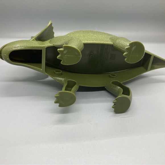 Tricerataco Taco Holder
Green - Picture 6 of 10